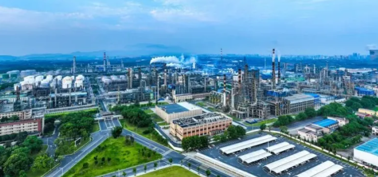 微盟汇建站技术架构解析：企业官网性能优化的关键设计